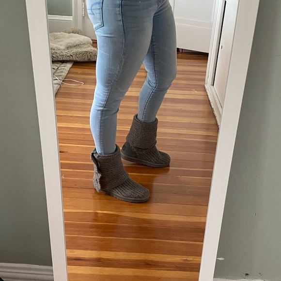 Crocheted UGGS - Picture 2 of 6